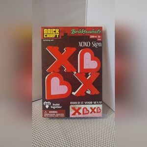 Brick Craft XOXO Sign 72632 Bricktanicals NWT Building Toy Set Valentine's Day